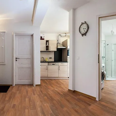 Comfort With Garden, Cleaning Included *